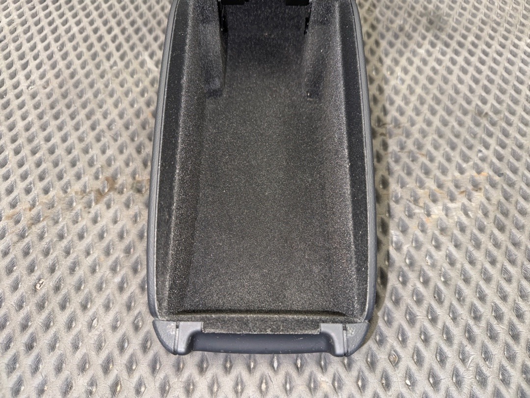 Подлокотник, 4360 рублей, Красноярск