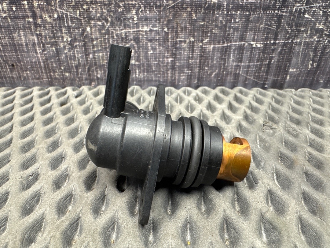 Штуцер, 800 рублей, Красноярск