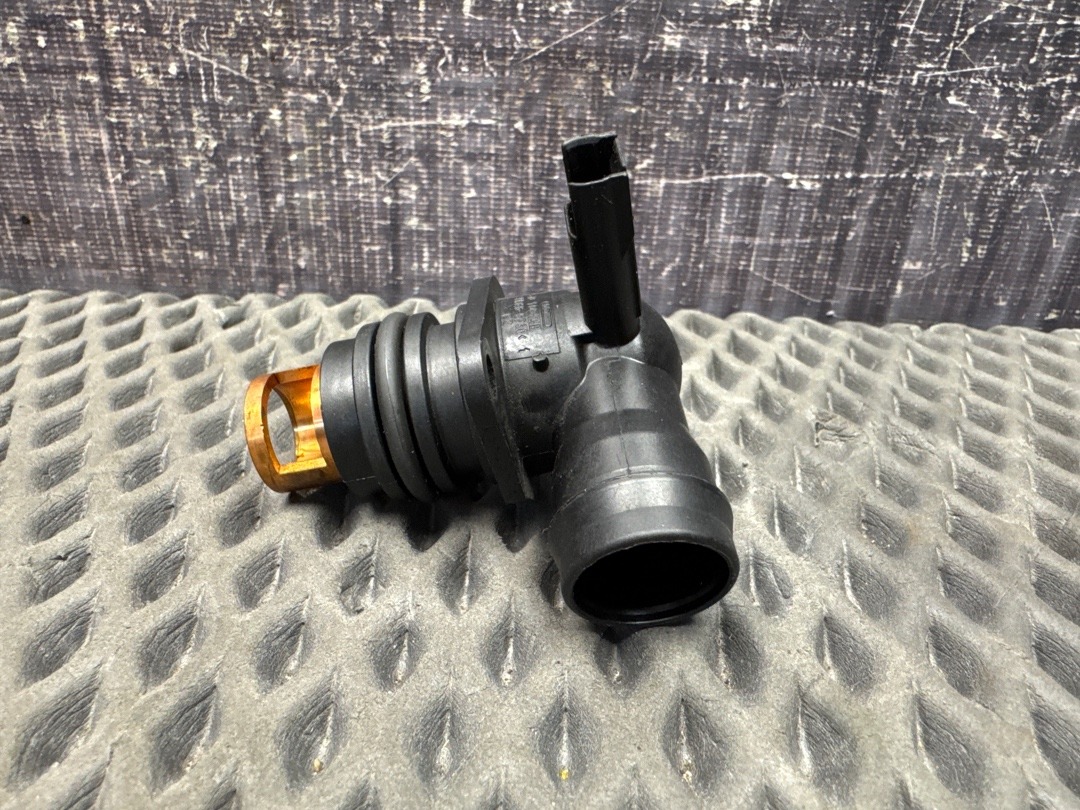 Штуцер, 800 рублей, Красноярск