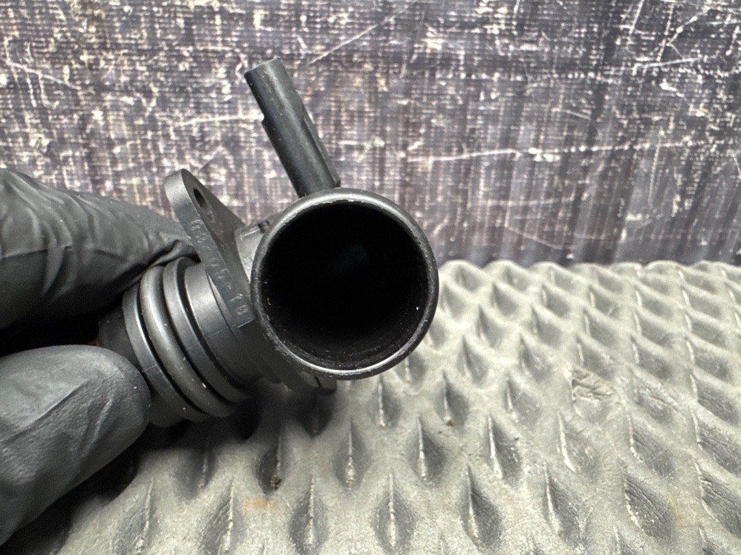 Штуцер, 800 рублей, Красноярск