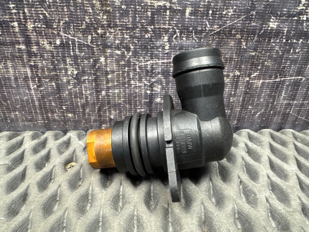 Штуцер, 800 рублей, Красноярск