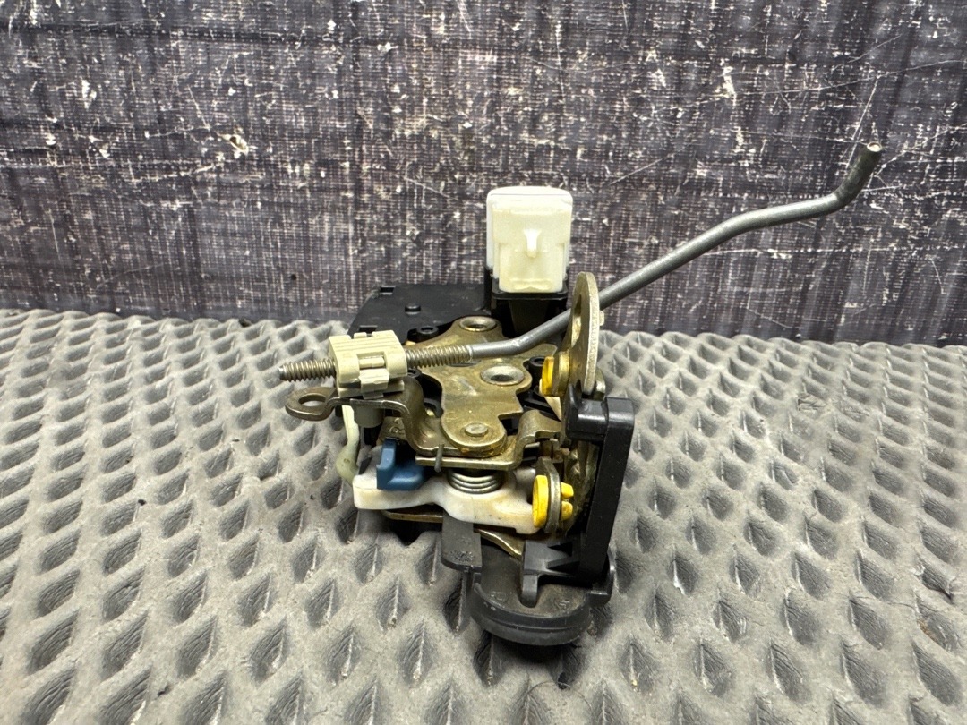 Замок двери, 2700 рублей, Красноярск