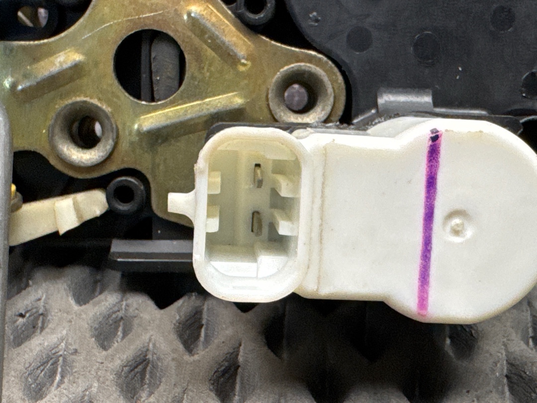 Замок двери, 2700 рублей, Красноярск