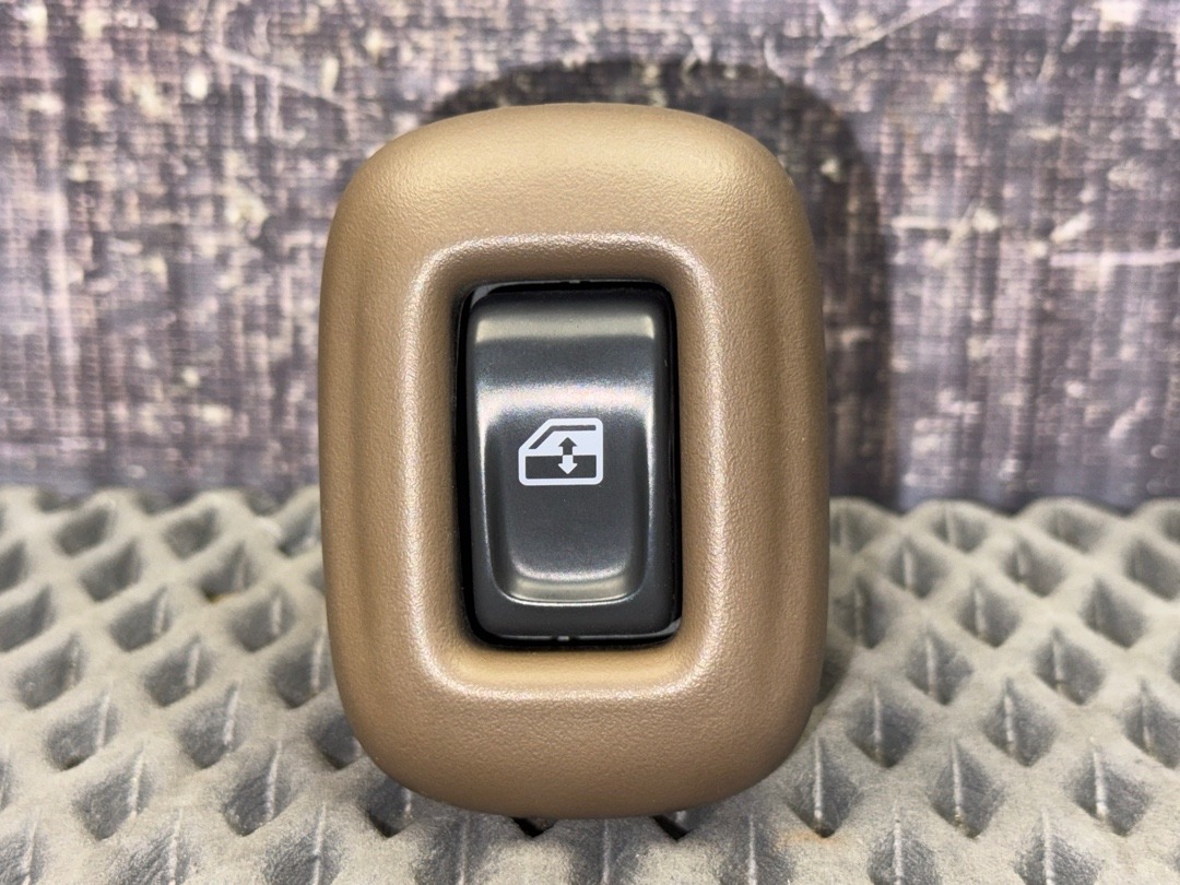 Кнопка стеклоподъемника, 450 рублей, Красноярск