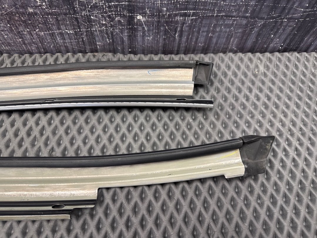 Молдинг лобового стекла, 1000 рублей, Красноярск