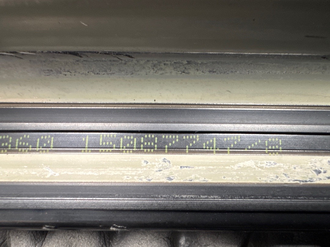 Молдинг лобового стекла, 1000 рублей, Красноярск