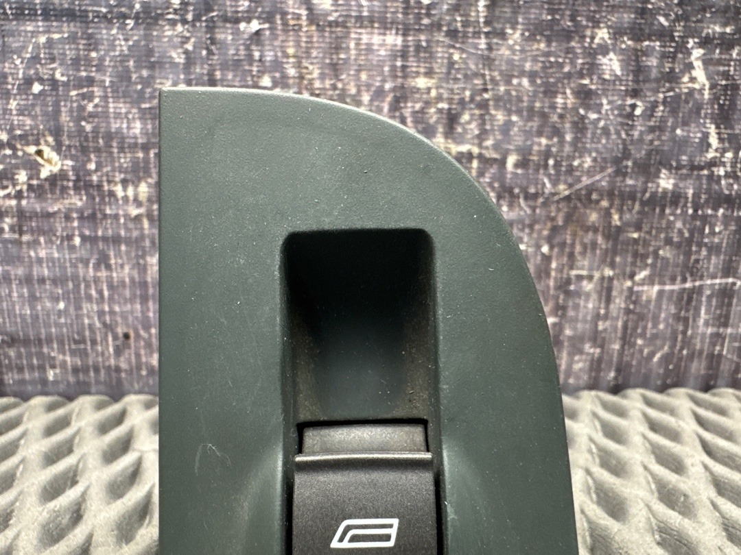 Кнопка стеклоподъемника, 300 рублей, Красноярск