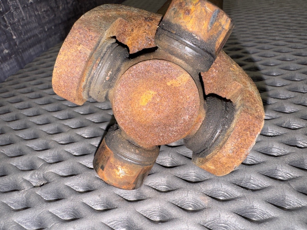 Карданный вал, 6000 рублей, Красноярск