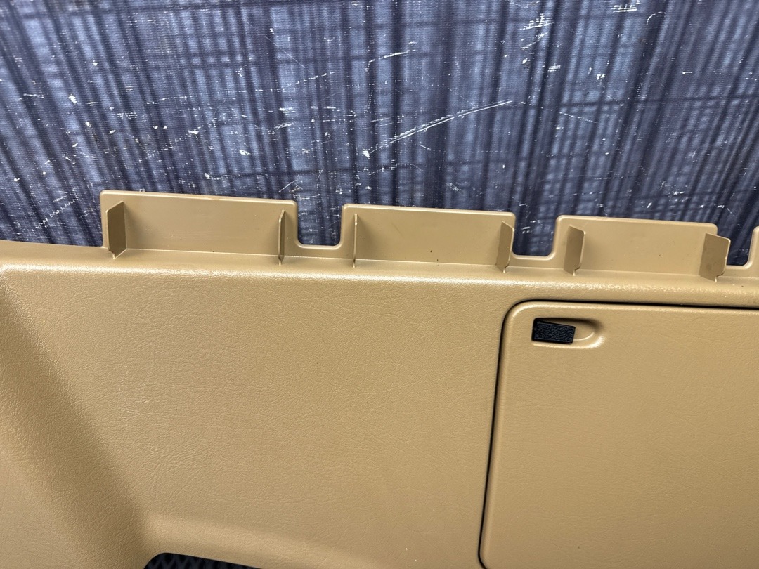 Обшивка багажника, 1000 рублей, Красноярск