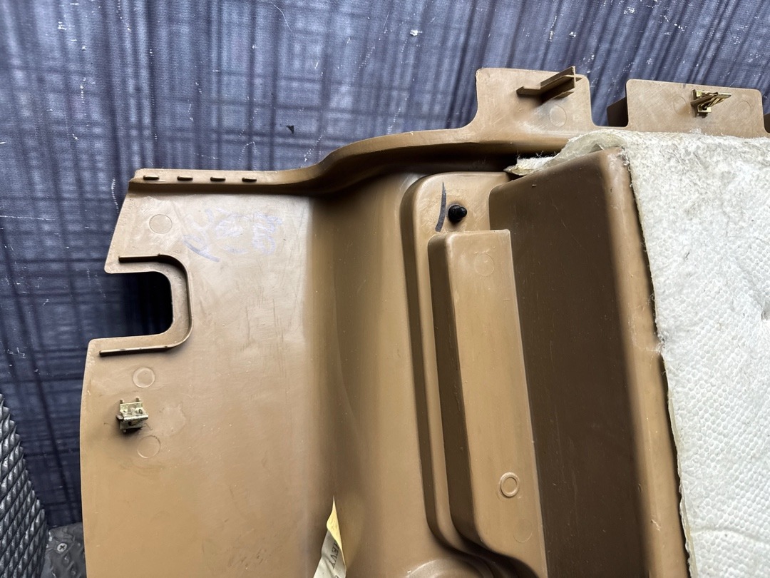 Обшивка багажника, 1000 рублей, Красноярск