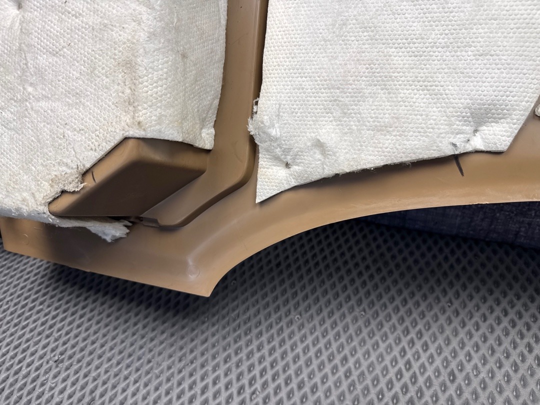 Обшивка багажника, 1000 рублей, Красноярск