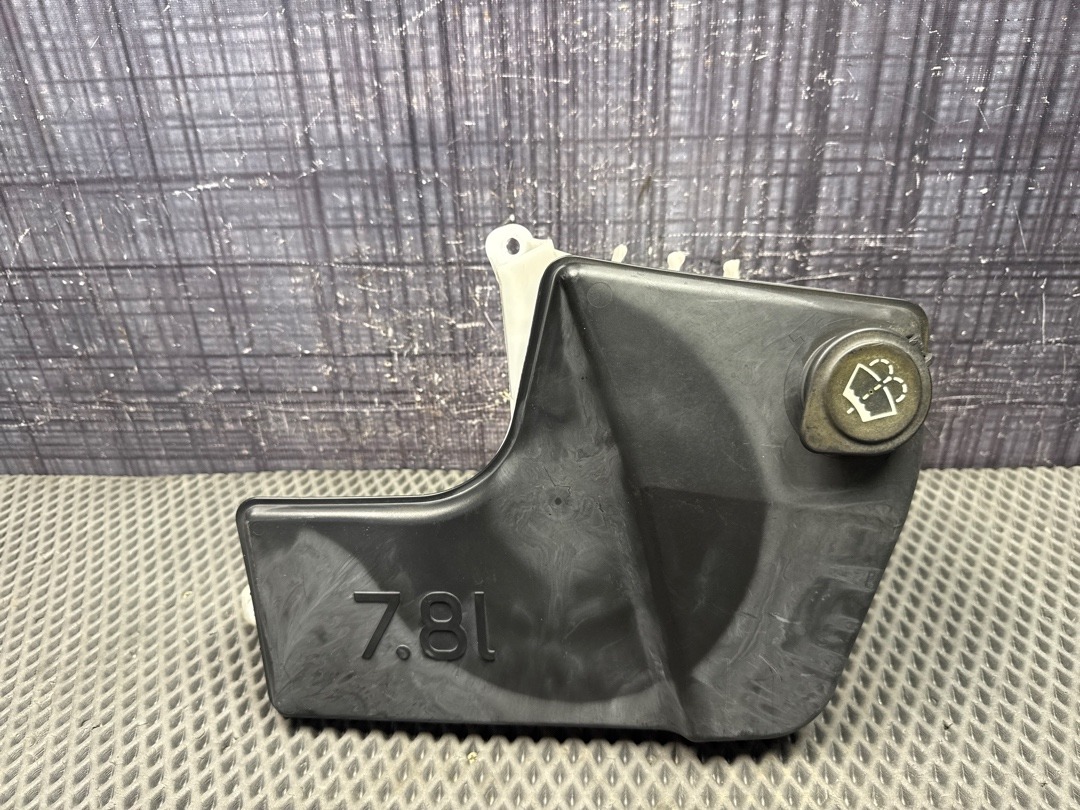 Бачок омывателя, 924 рублей, Красноярск