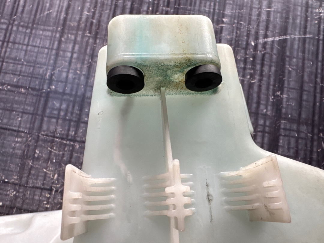 Бачок омывателя, 924 рублей, Красноярск