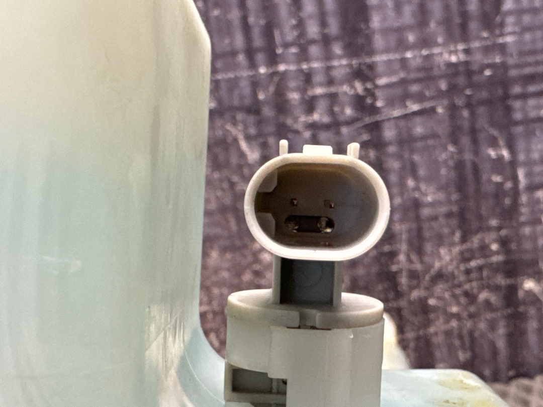 Бачок омывателя, 924 рублей, Красноярск