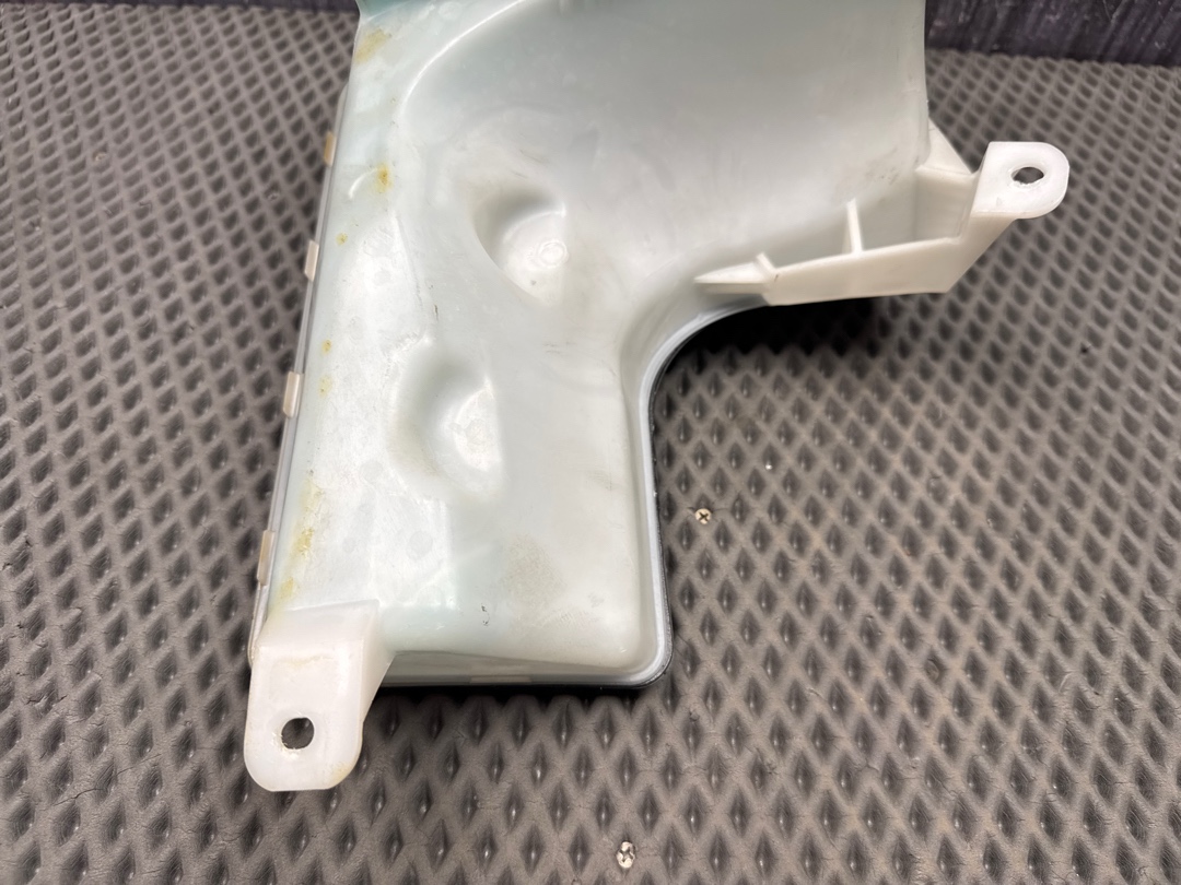 Бачок омывателя, 924 рублей, Красноярск