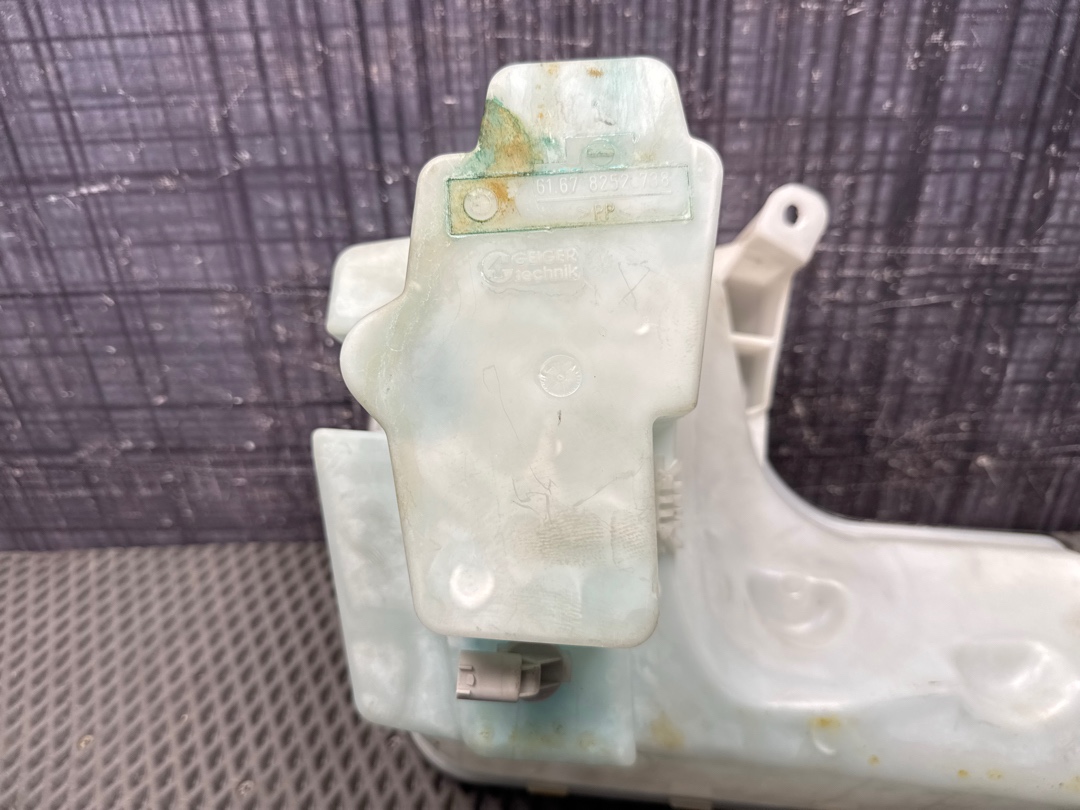 Бачок омывателя, 924 рублей, Красноярск