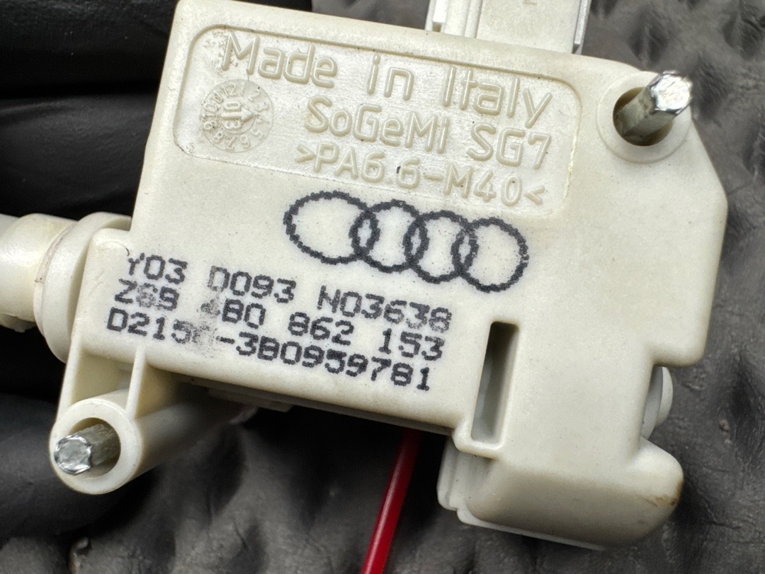 Замок лючка бензобака, 350 рублей, Красноярск