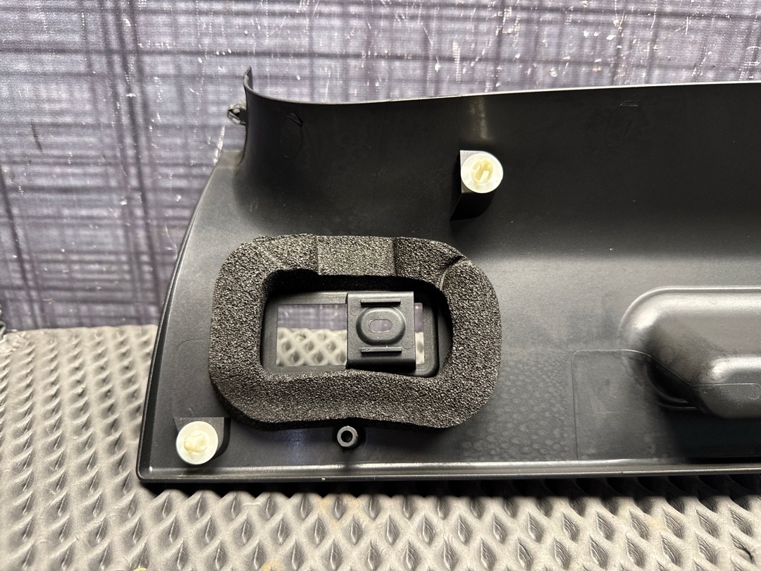 Обшивка крышки багажника, 636 рублей, Красноярск