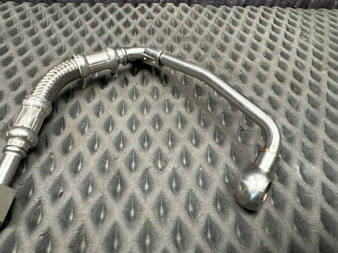 Шланг масляный, 500 рублей, Красноярск