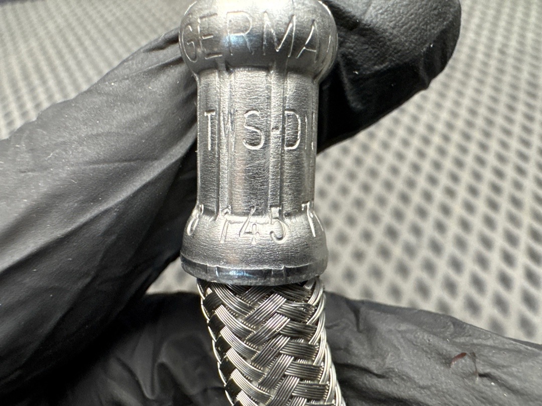 Шланг масляный, 500 рублей, Красноярск