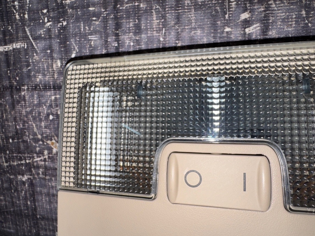 Плафон салона, 375 рублей, Красноярск