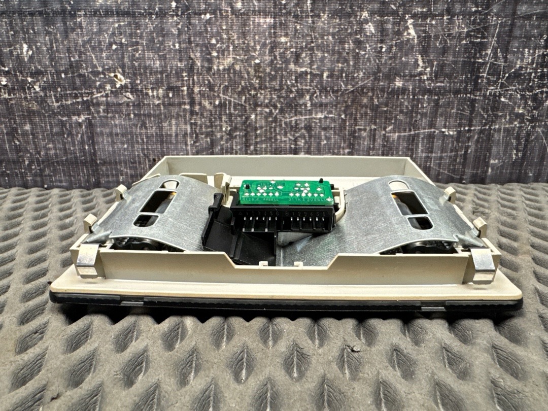 Плафон салона, 375 рублей, Красноярск