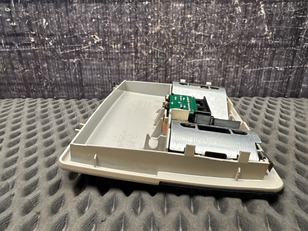 Плафон салона, 375 рублей, Красноярск