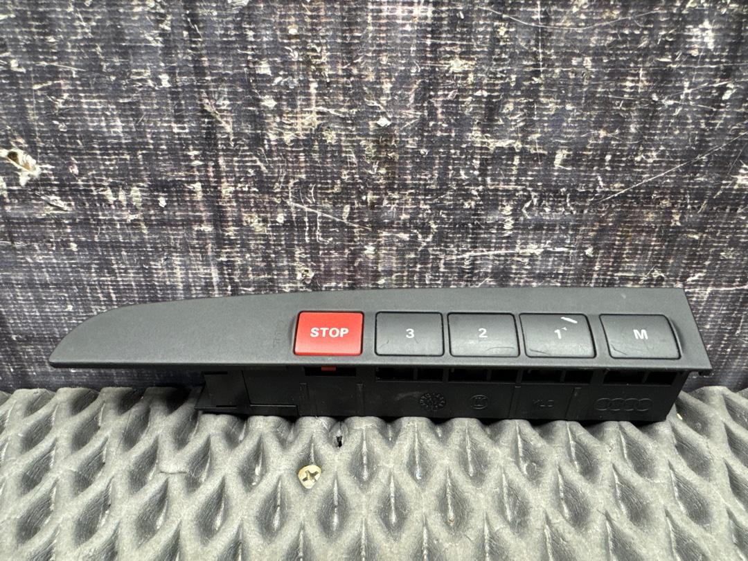 Кнопка памяти сиденья, 600 рублей, Красноярск