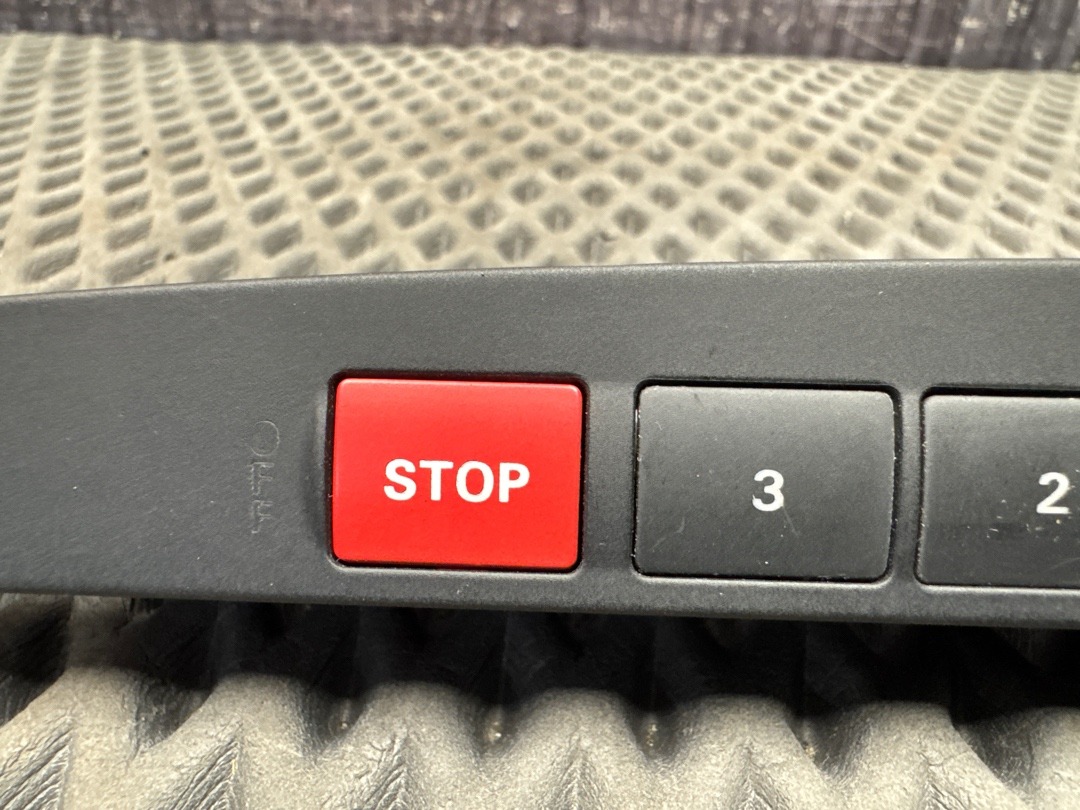 Кнопка памяти сиденья, 600 рублей, Красноярск