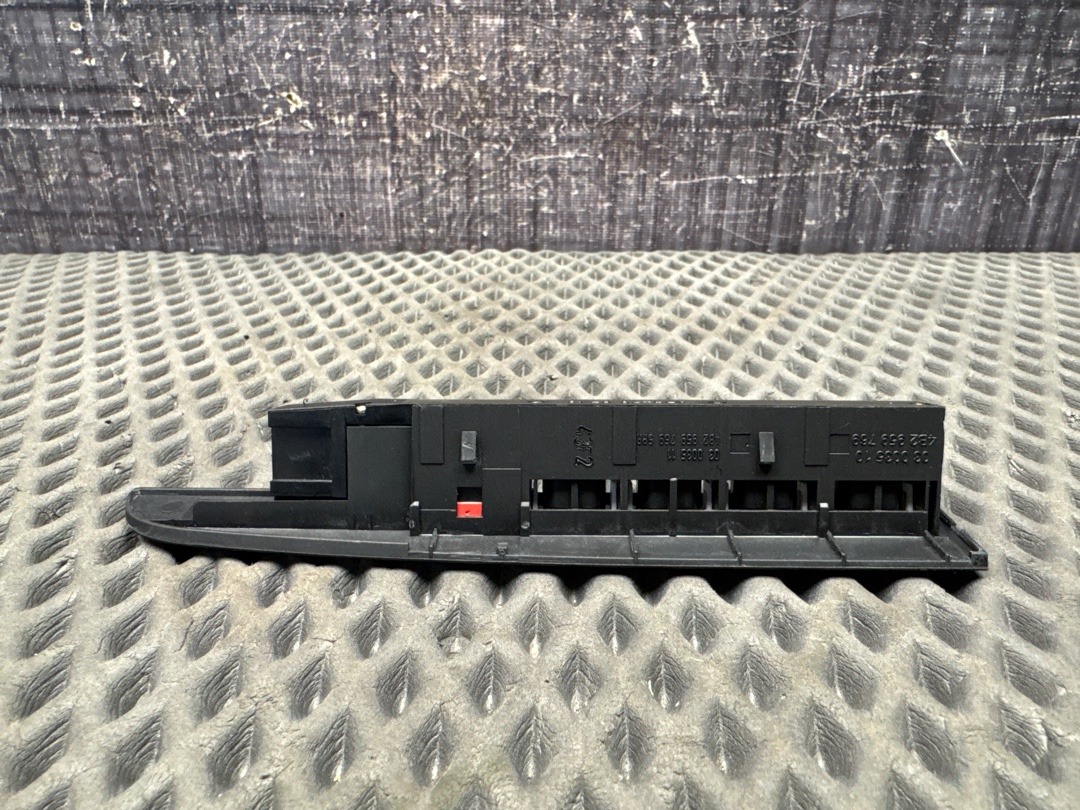 Кнопка памяти сиденья, 600 рублей, Красноярск