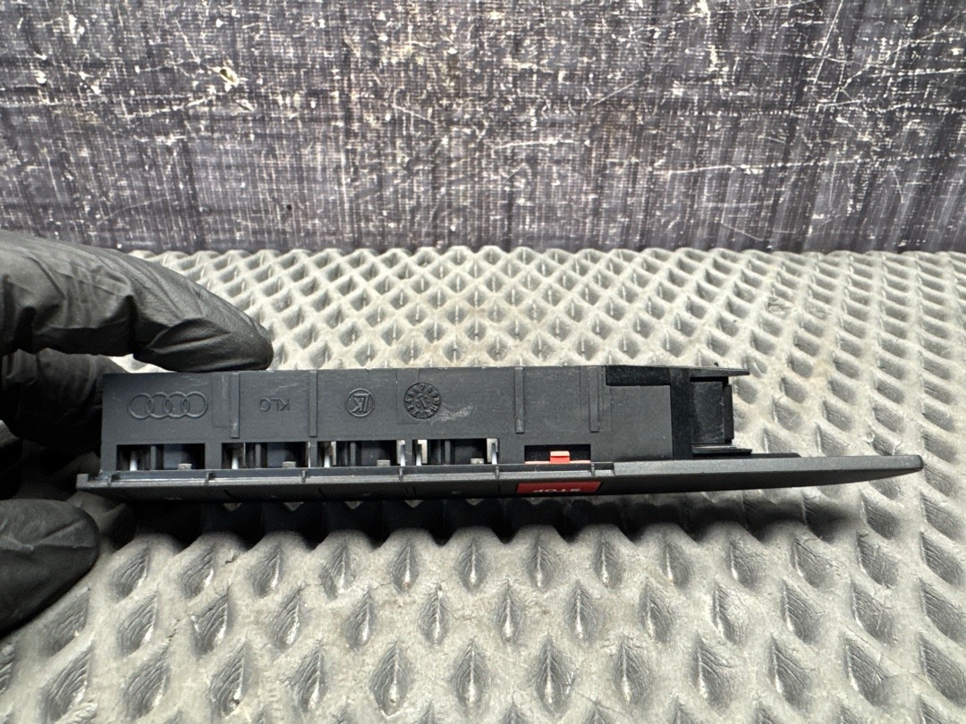 Кнопка памяти сиденья, 600 рублей, Красноярск