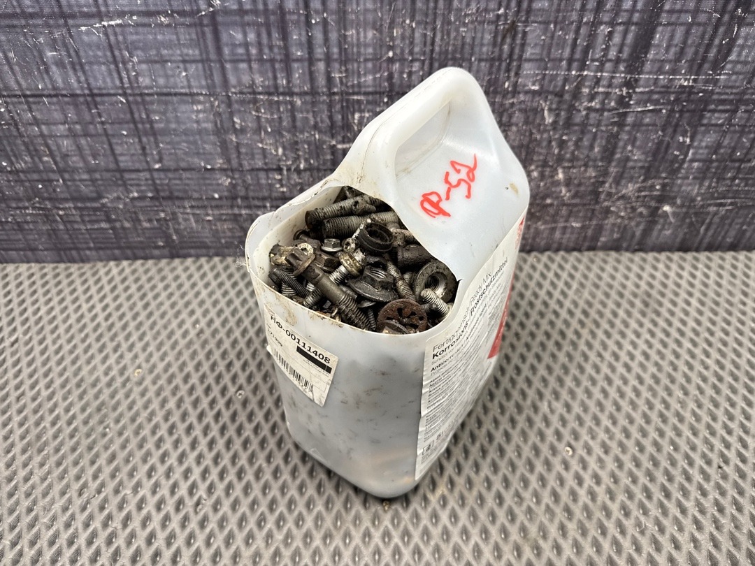 Болты и гайки, 3610 рублей, Красноярск