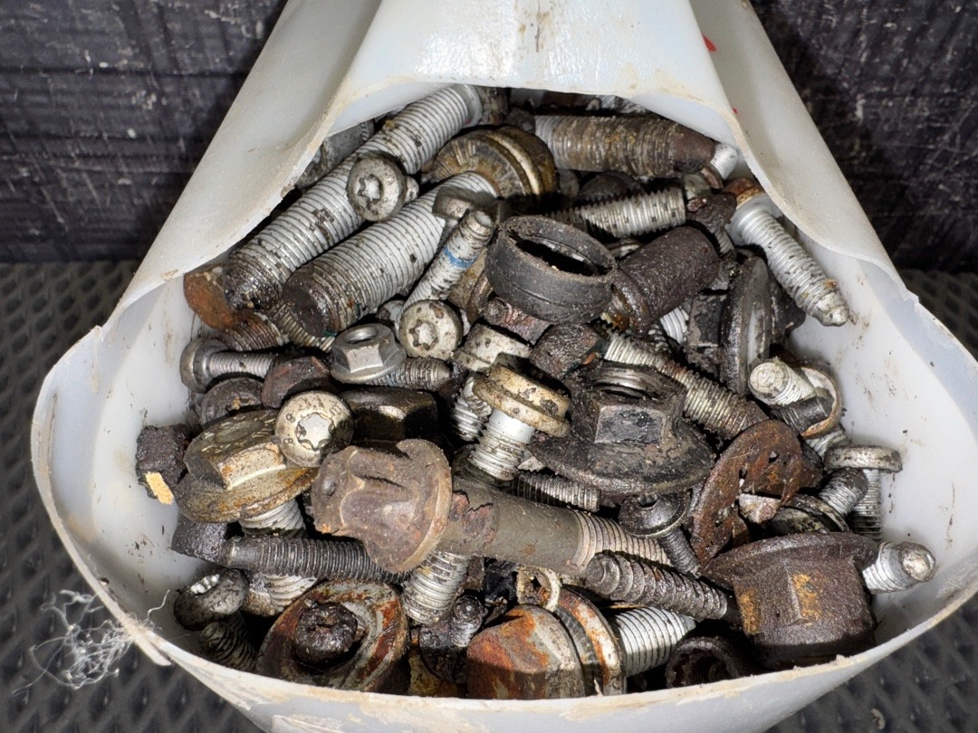 Болты и гайки, 3610 рублей, Красноярск