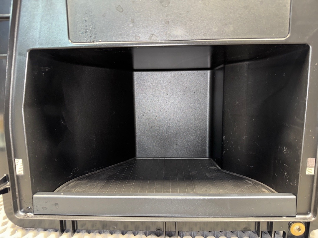 Пластик багажника, 1730 рублей, Красноярск