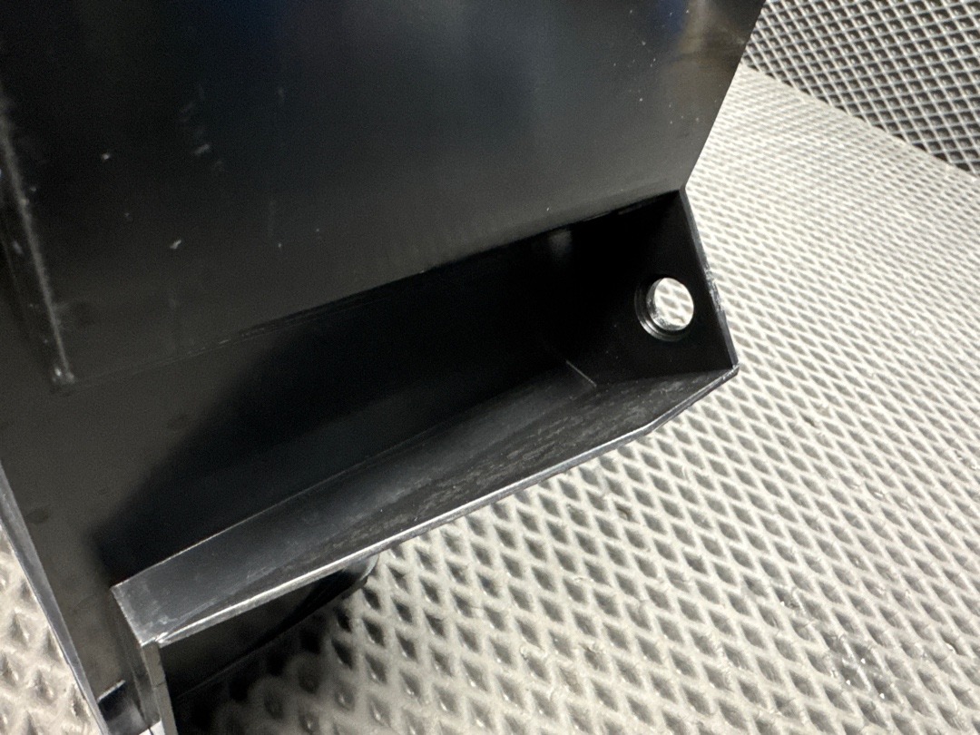 Пластик багажника, 1730 рублей, Красноярск