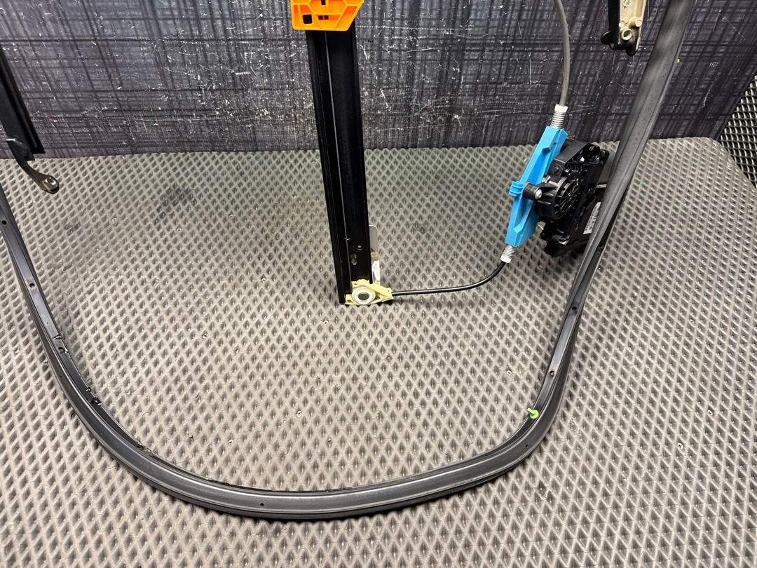 Стеклоподъемник, 2460 рублей, Красноярск