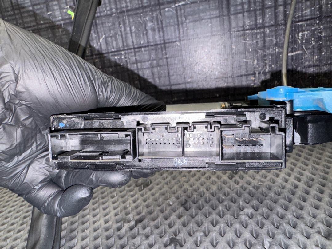 Стеклоподъемник, 2460 рублей, Красноярск