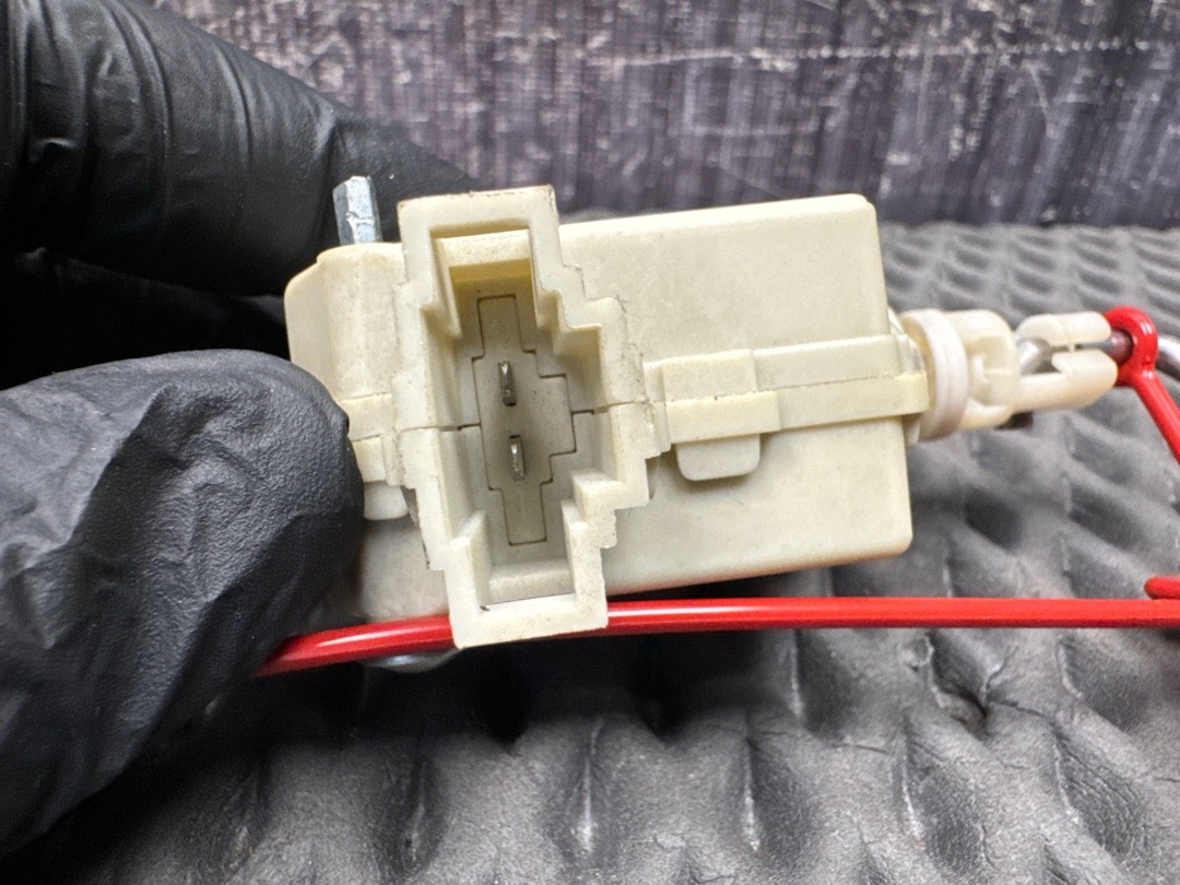 Замок лючка бензобака, 930 рублей, Красноярск