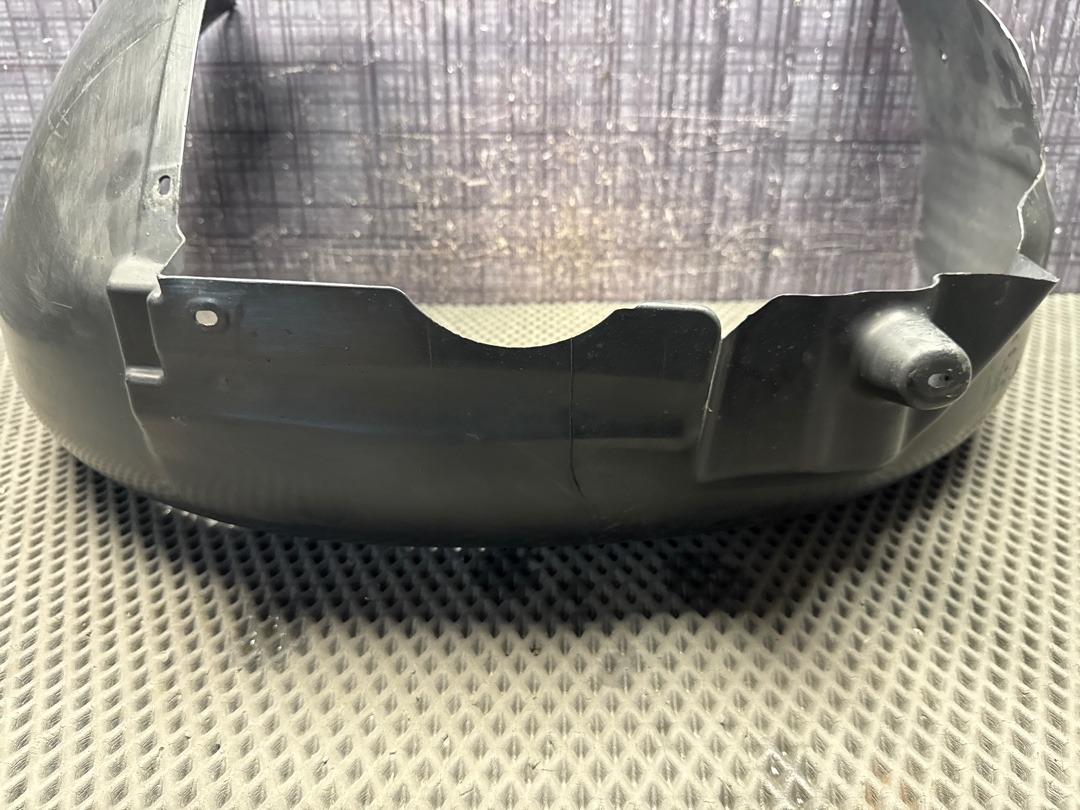 Подкрылок, 4040 рублей, Красноярск