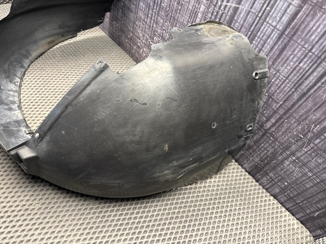 Подкрылок, 4040 рублей, Красноярск