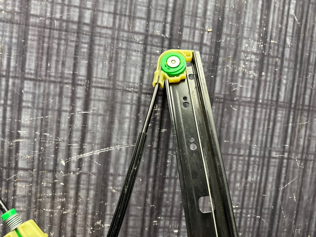 Стеклоподъемник, 1800 рублей, Красноярск