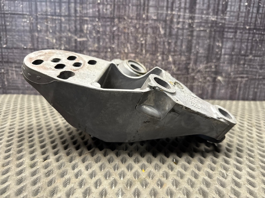 Кронштейн двигателя, 1110 рублей, Красноярск