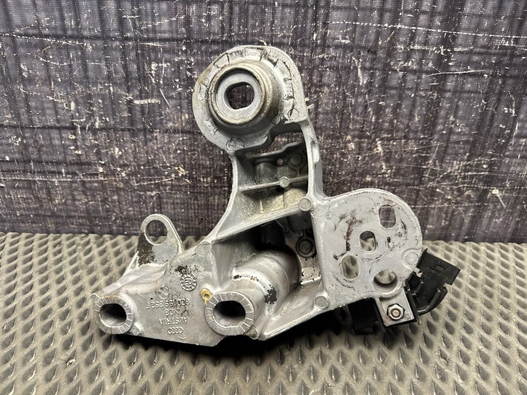 Кронштейн двигателя, 1110 рублей, Красноярск