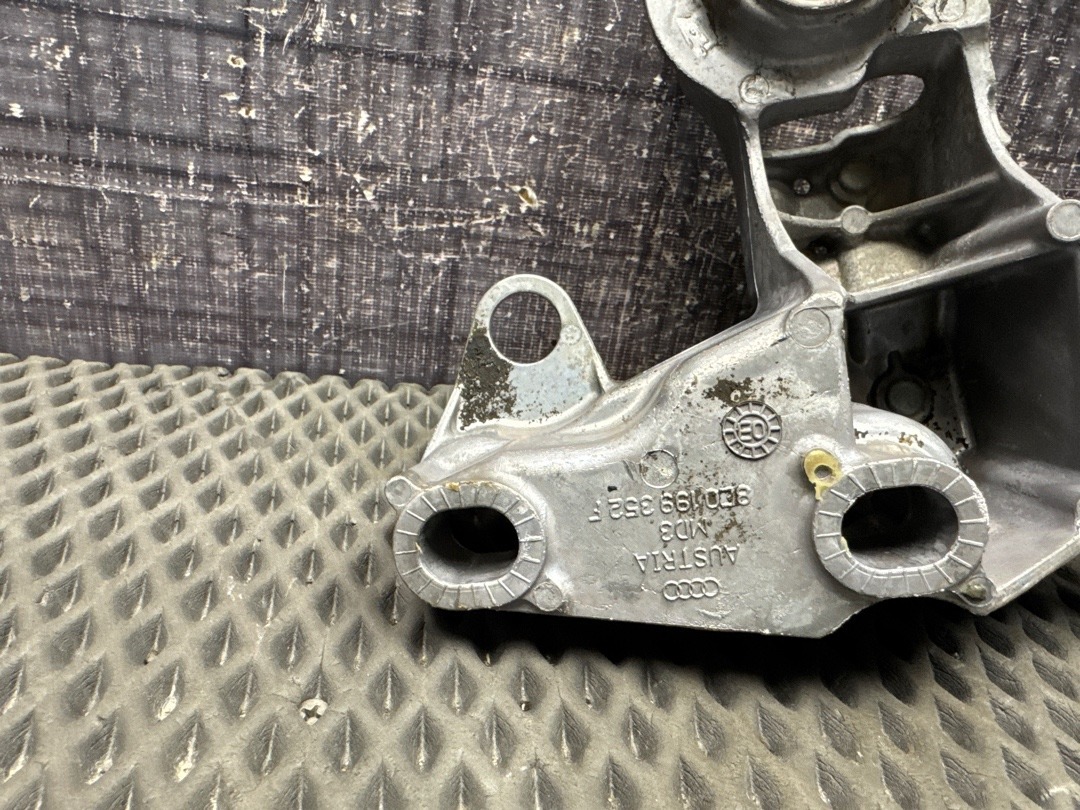 Кронштейн двигателя, 1110 рублей, Красноярск