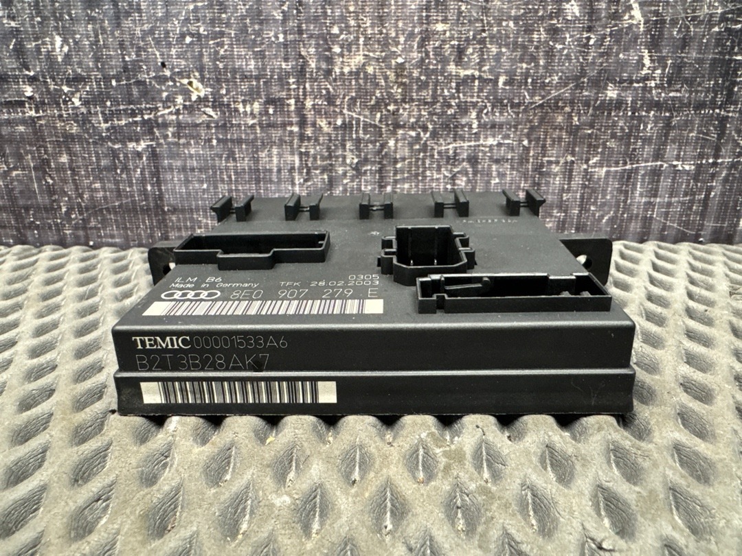 Блок управления бортовой сети, 2760 рублей, Красноярск