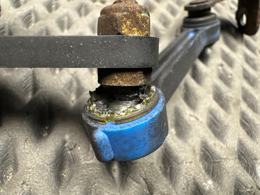 Датчик уровня подвески, 4360 рублей, Красноярск