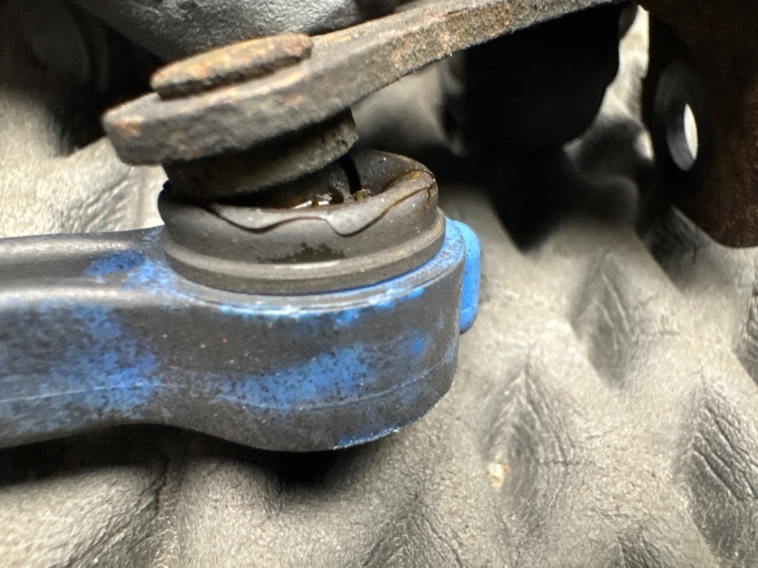 Датчик уровня подвески, 4360 рублей, Красноярск