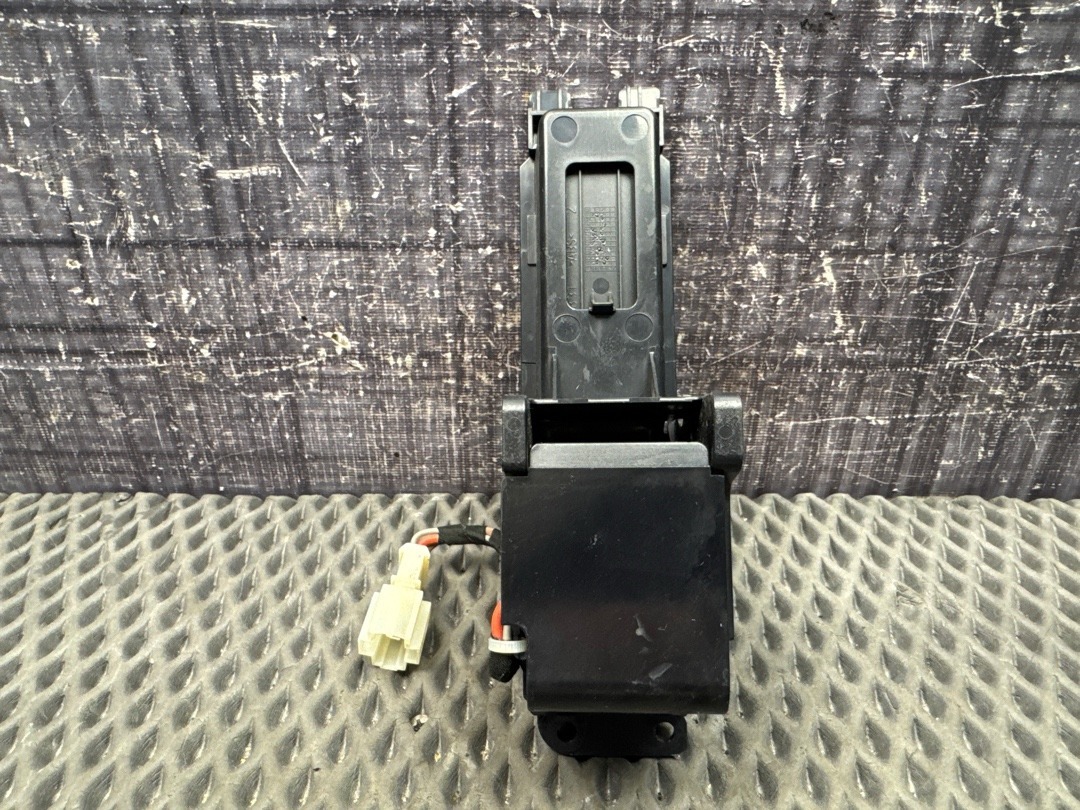 Розетка прикуривателя, 1380 рублей, Красноярск