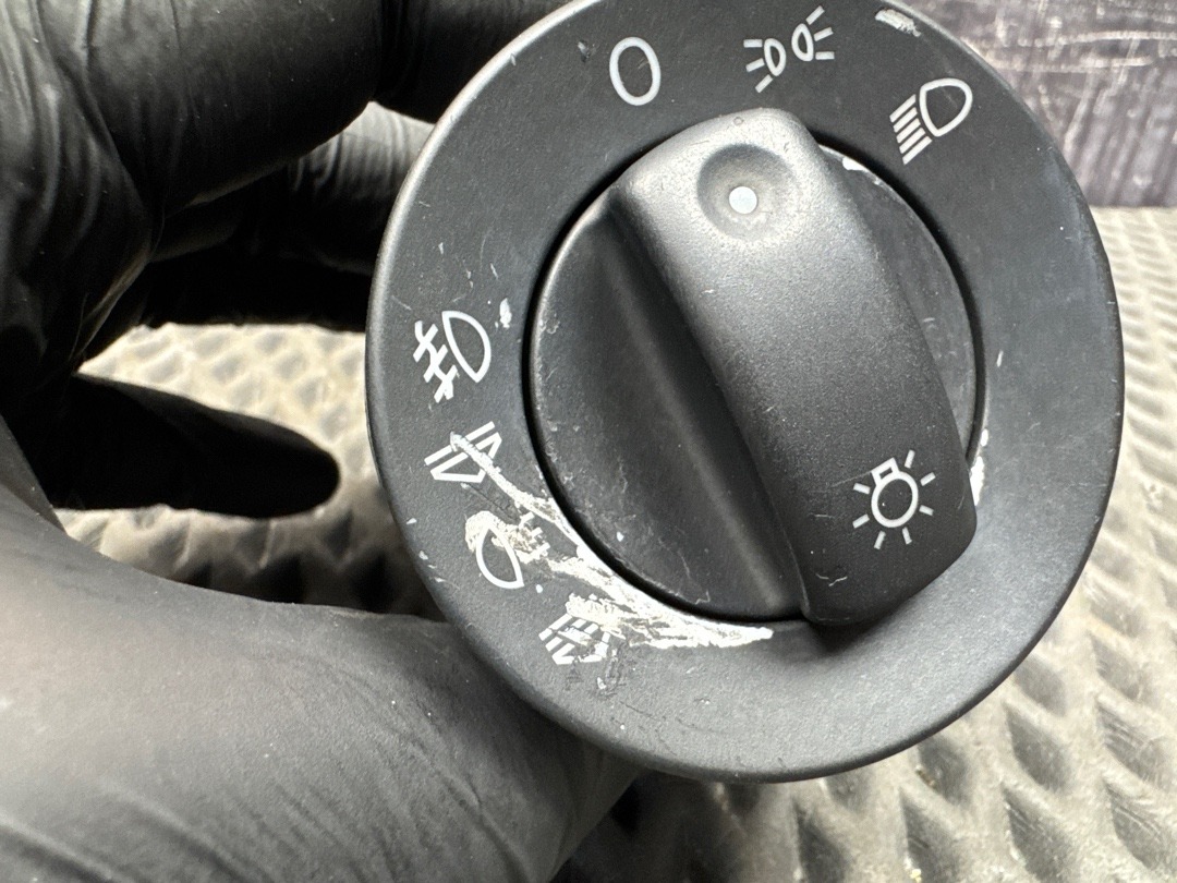 Переключатель света, 2640 рублей, Красноярск