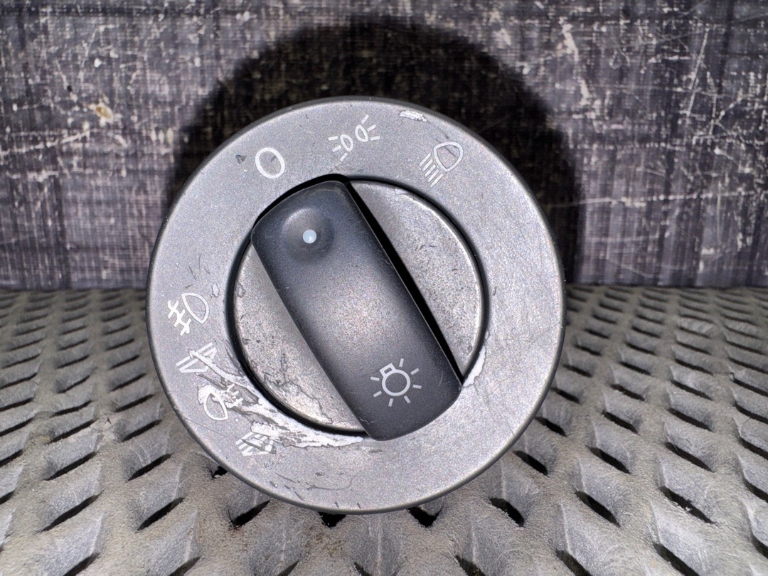 Переключатель света, 2640 рублей, Красноярск